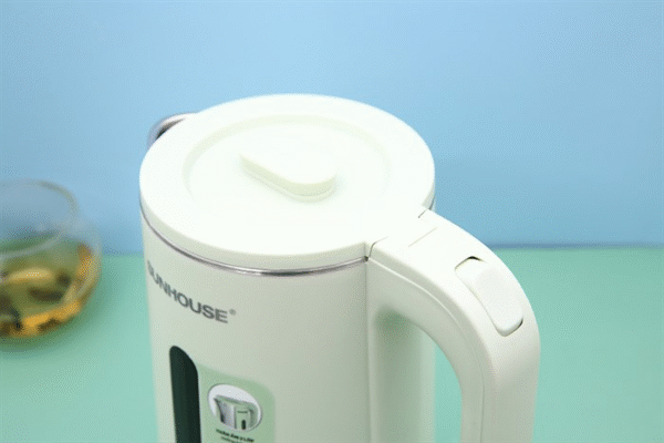 Ấm đun nước siêu tốc loại nào tốt?